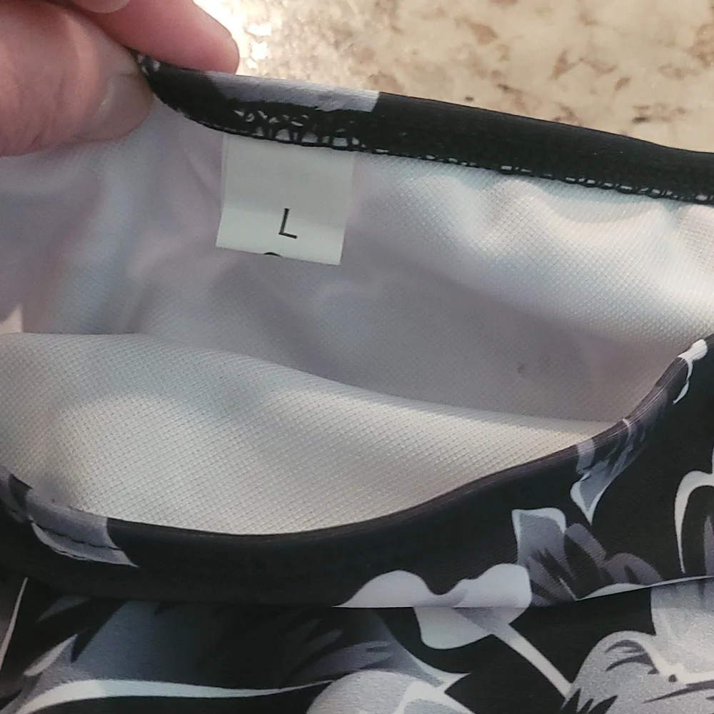 Brand New Never worn 2 Piece - Picture 3 of 4